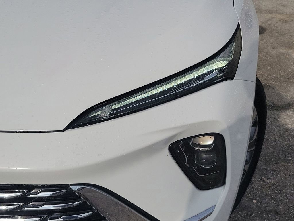 Used 2025 Buick Envision Preferred image 16