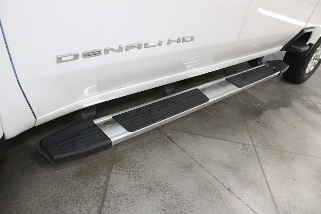 Used 2020 GMC Sierra 2500 Denali w/ Denali Ultimate Package AWD/4WD image 17