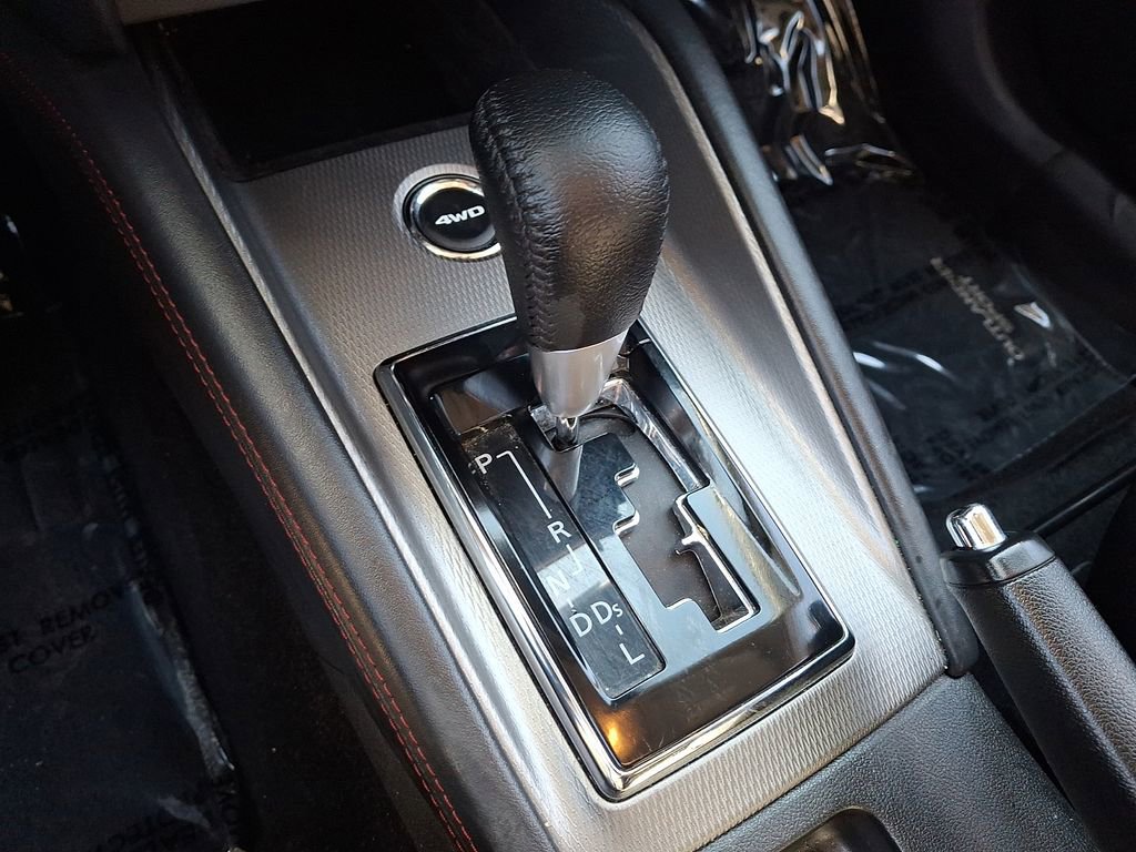 Used 2025 Mitsubishi Outlander Sport SE image 16