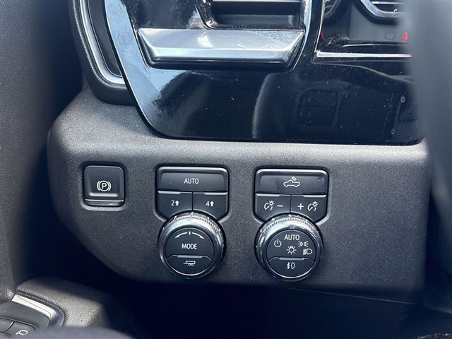 Used 2024 GMC Sierra 1500 Elevation w/ Max Trailering Package image 18