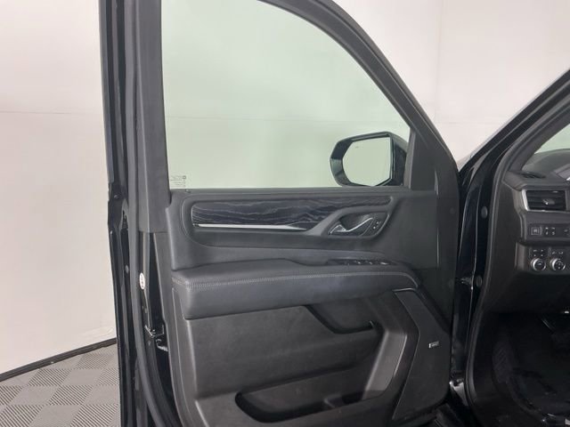 Used 2021 GMC Yukon XL Denali image 12