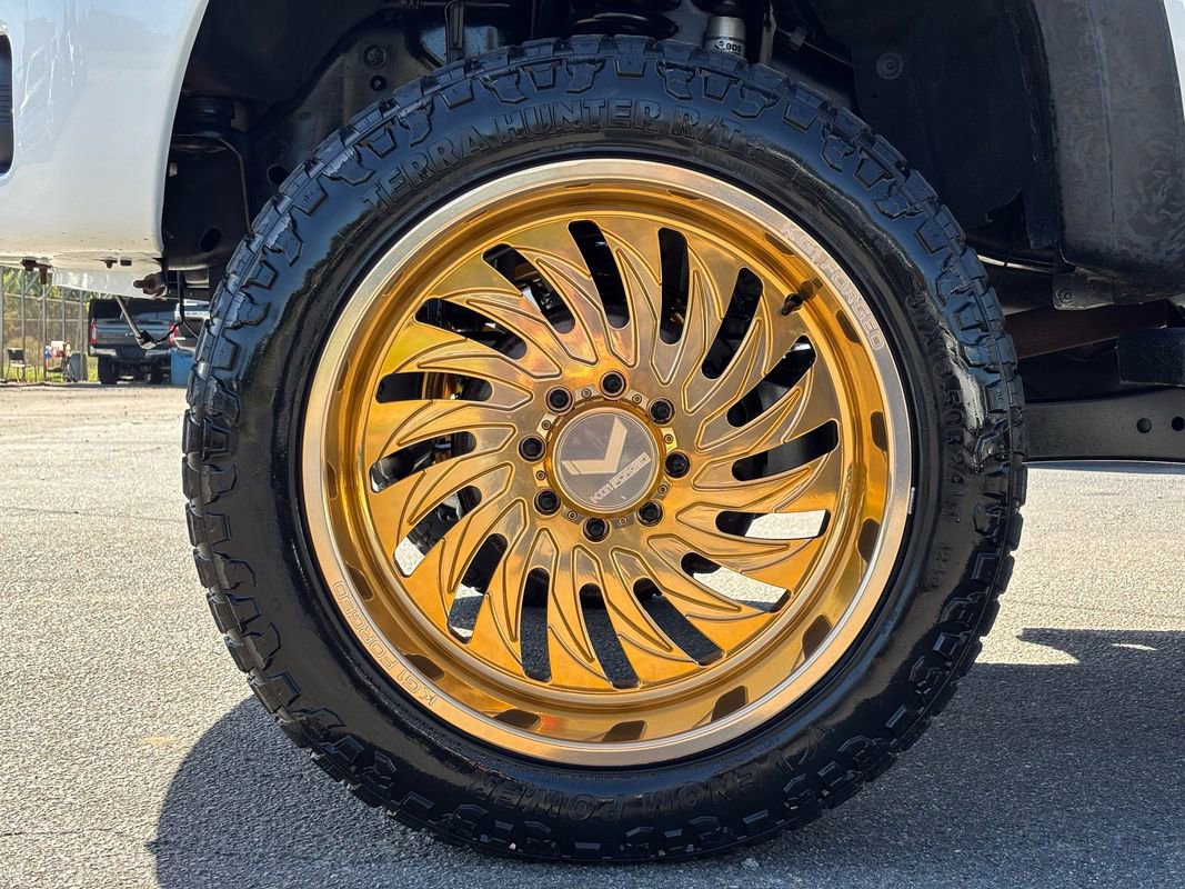 Used 2013 Ford F250 Platinum w/ FX4 Off Road Pkg image 13