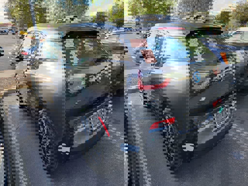 Used 2017 BMW i3 w/ Range Extender image 3