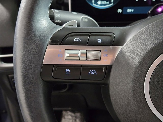 Used 2025 Hyundai Tucson Limited image 32