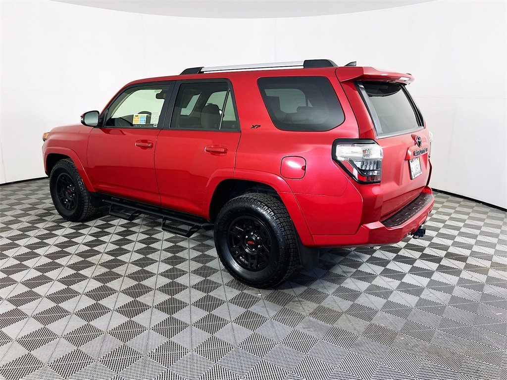 Used 2021 Toyota 4Runner SR5 Premium w/ Moonroof Package image 5