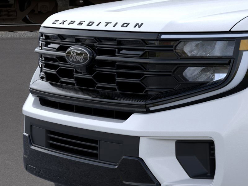 New 2026 Ford Expedition Platinum image 17
