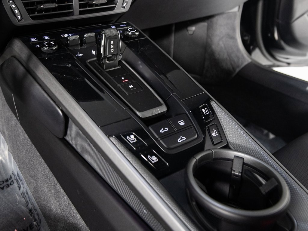 Certified 2025 Porsche 911 Carrera image 43