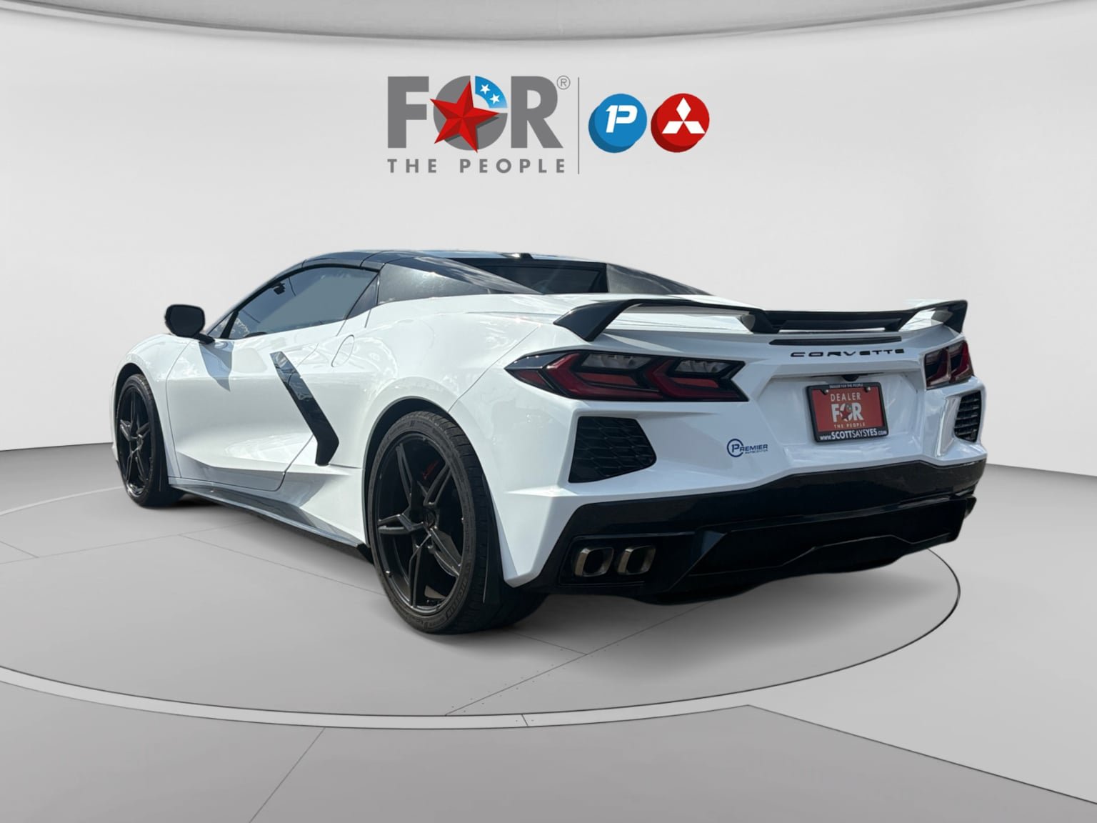 Used 2022 Chevrolet Corvette Stingray Premium Conv w/ Z51 Performance Package RWD image 3