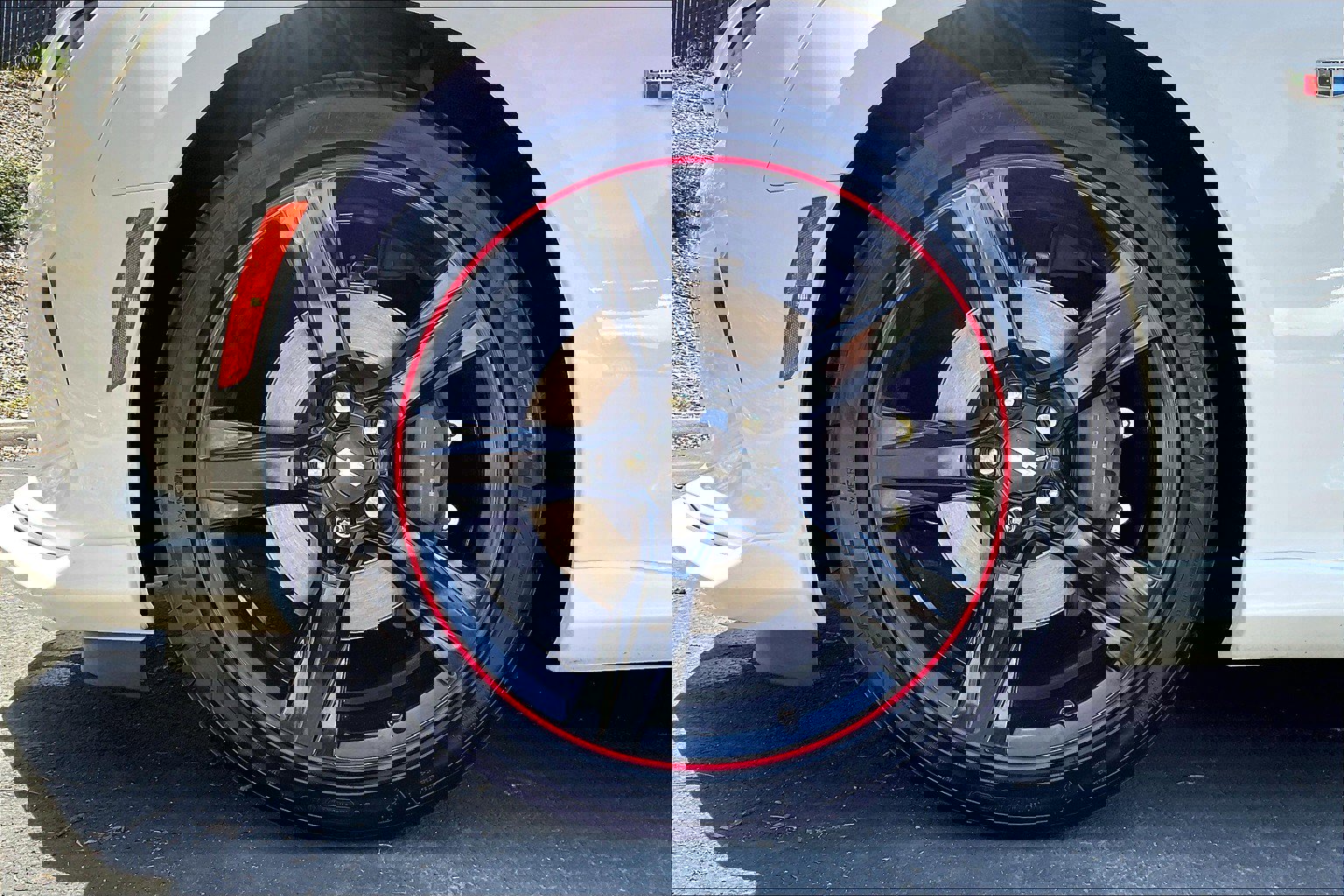 Used 2017 Chevrolet Camaro SS w/ LPO, Ground Effects Package image 8