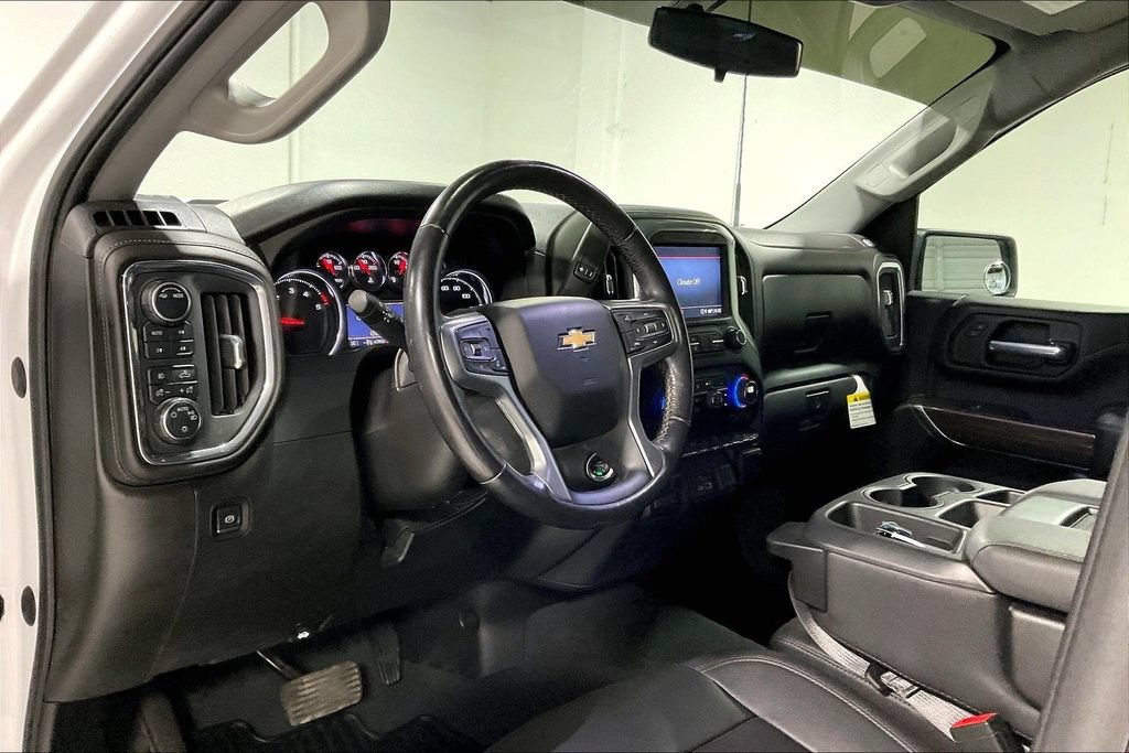 Used 2022 Chevrolet Silverado 2500 LT w/ Convenience Package AWD/4WD image 16