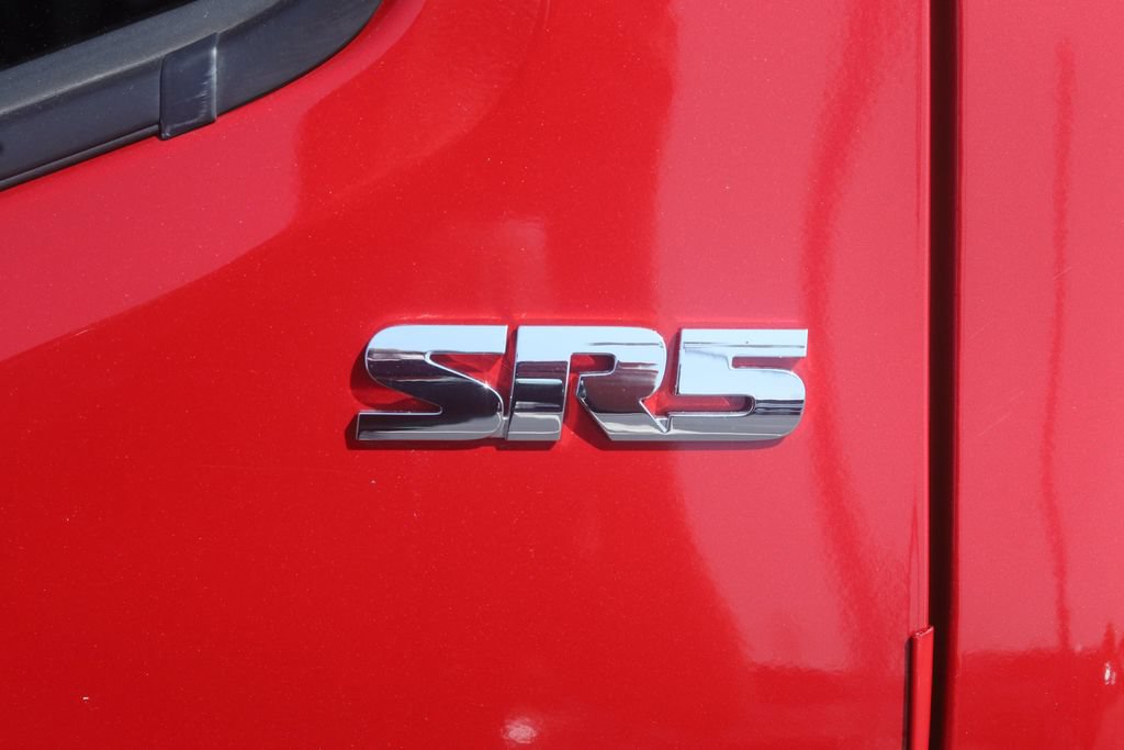 Used 2023 Toyota Tacoma SR5 AWD/4WD image 30
