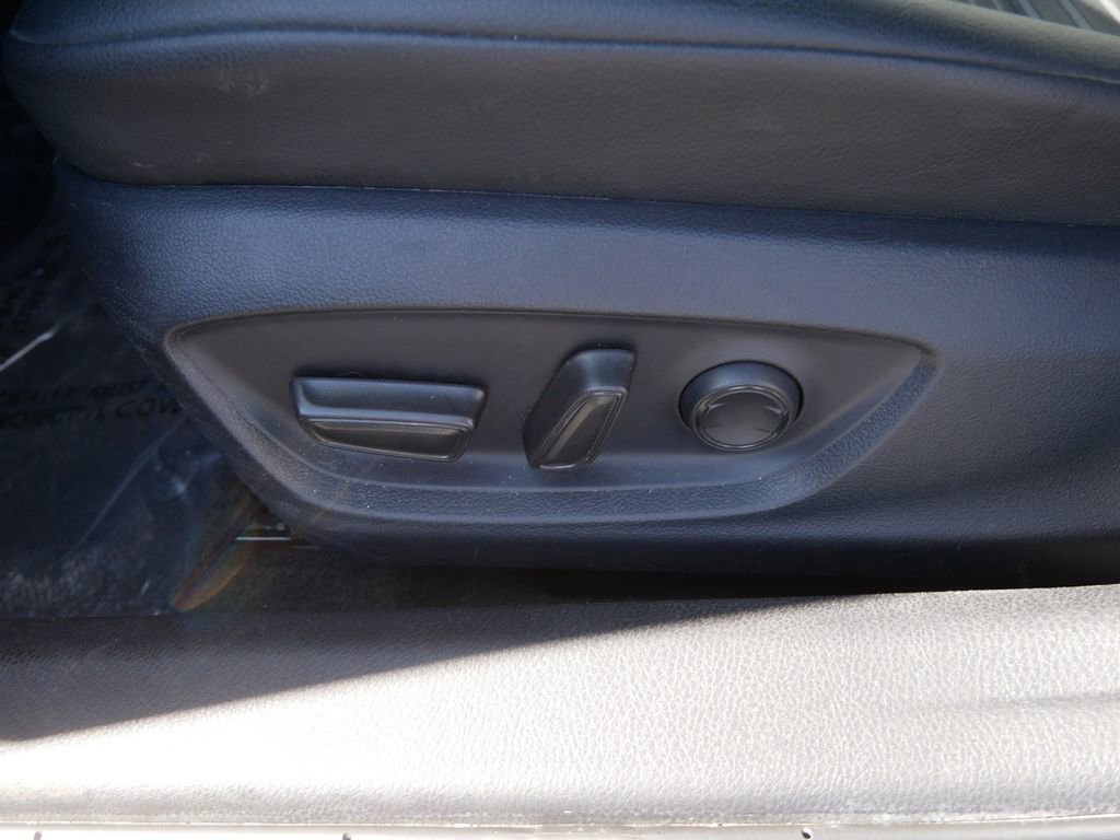 Certified 2024 Toyota Camry SE image 4