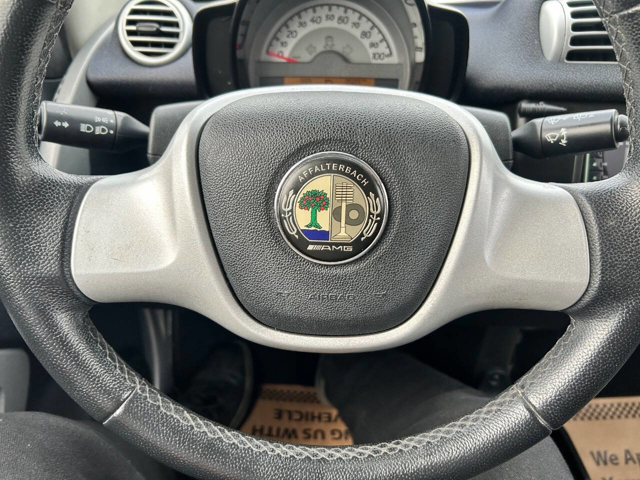 Used 2015 smart fortwo pure image 16