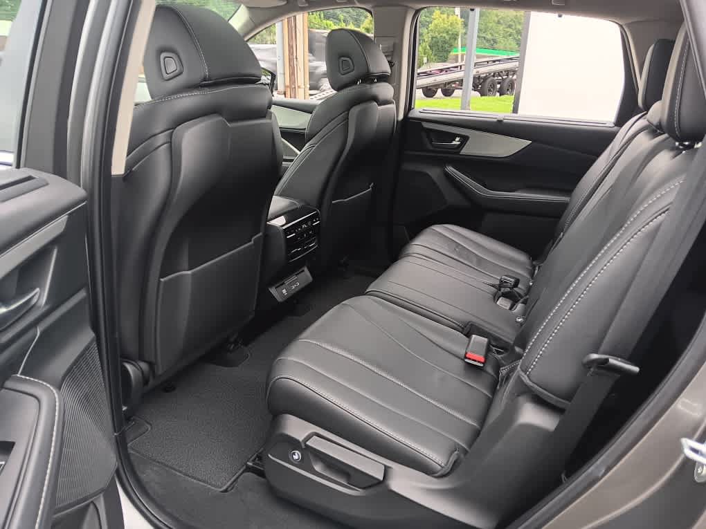 Used 2024 Acura MDX w/ Technology Package AWD/4WD image 14
