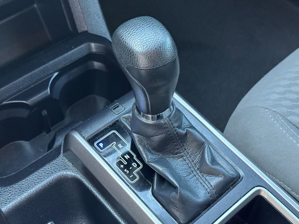 Used 2023 Toyota Tacoma SR5 RWD image 22
