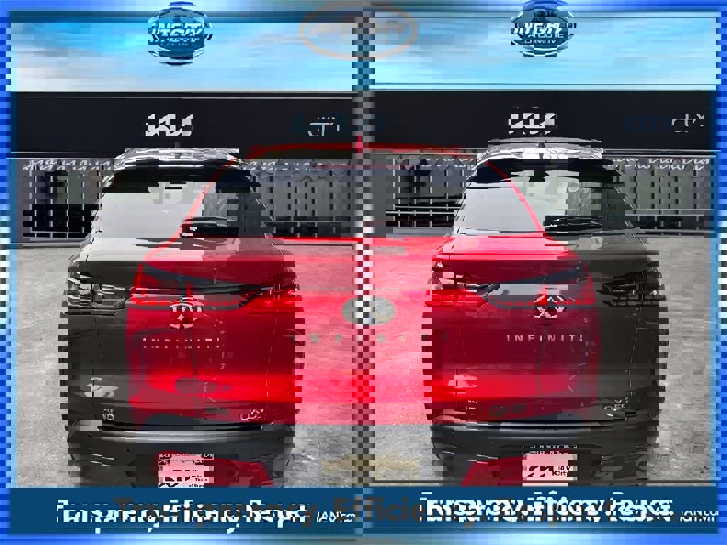 Used 2023 INFINITI QX55 Essential image 6