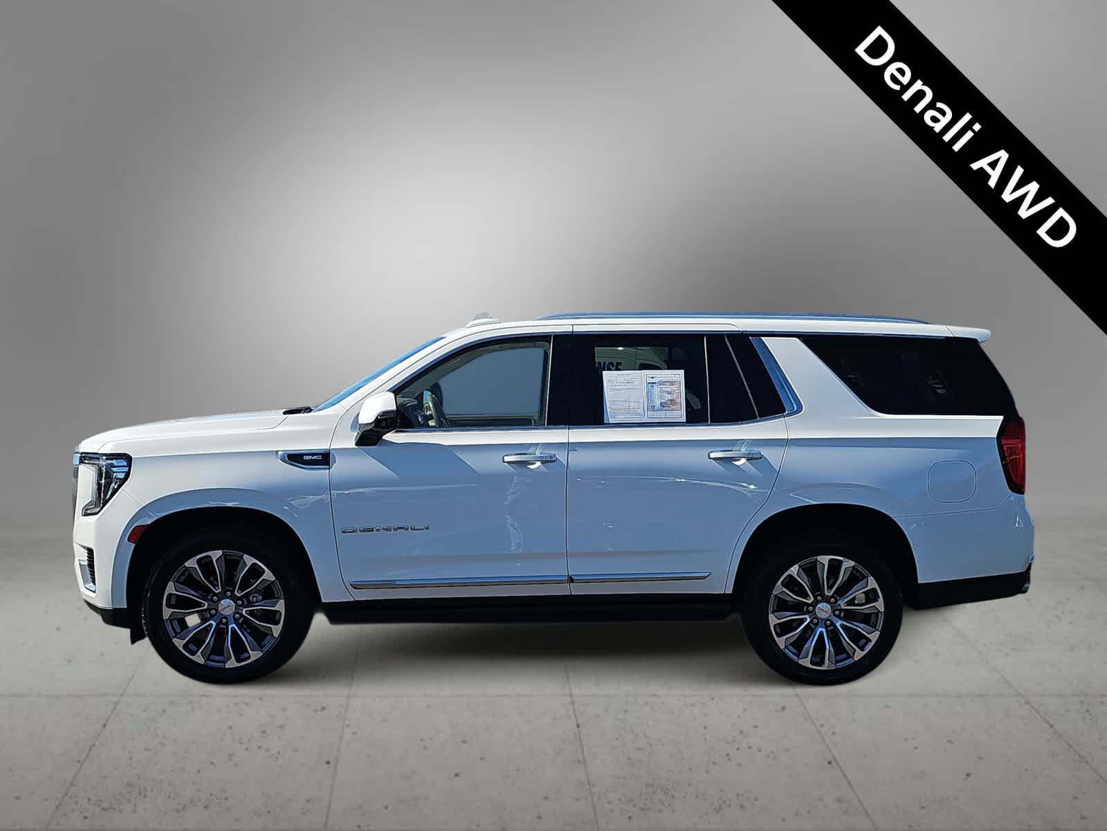 Used 2021 GMC Yukon Denali w/ Denali Premium Package AWD/4WD image 5