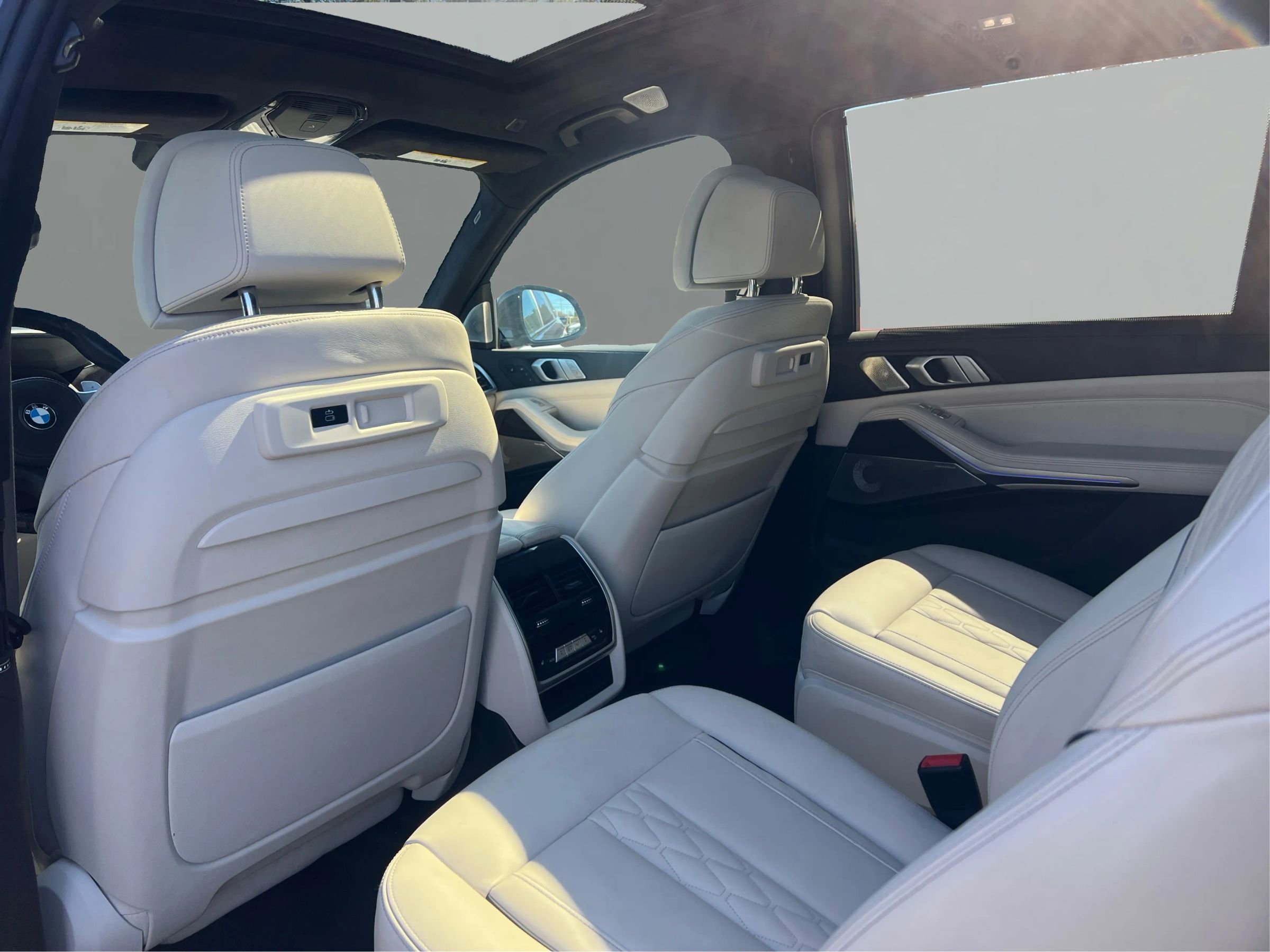 Used 2021 BMW X7 M50i AWD/4WD image 10