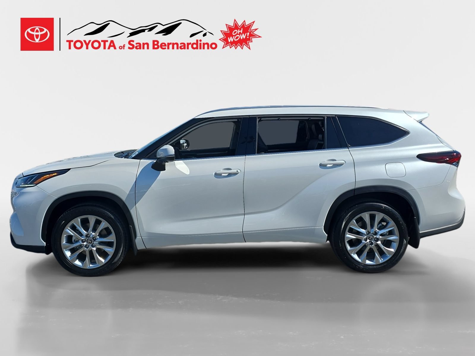 New 2026 Toyota Highlander Limited AWD/4WD image 2