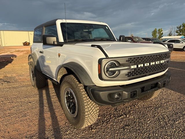 Used 2023 Ford Bronco Badlands w/ Sasquatch Package image 3