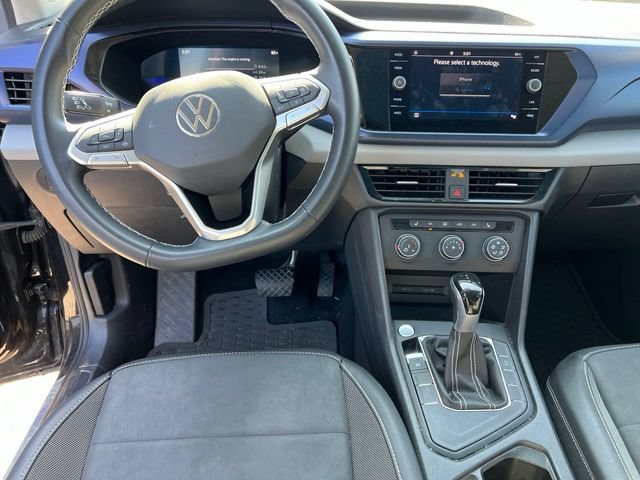 Used 2022 Volkswagen Taos SE FWD image 11