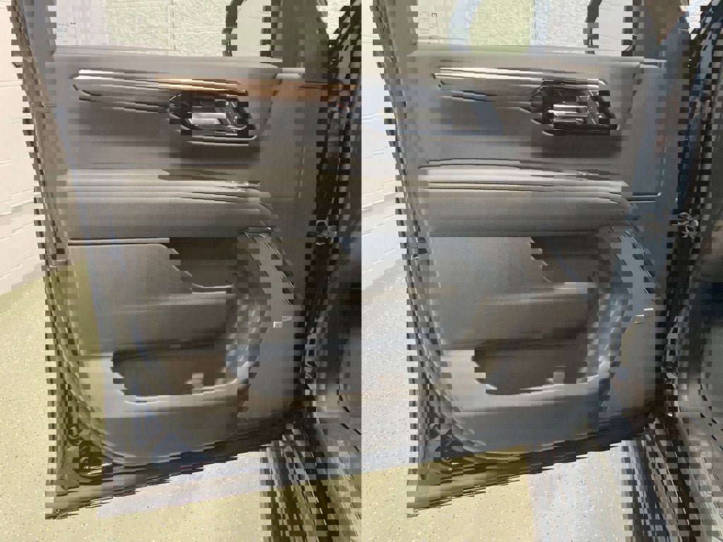 New 2026 Chevrolet Tahoe High Country image 13