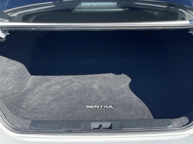 Used 2023 Nissan Sentra SV FWD image 12