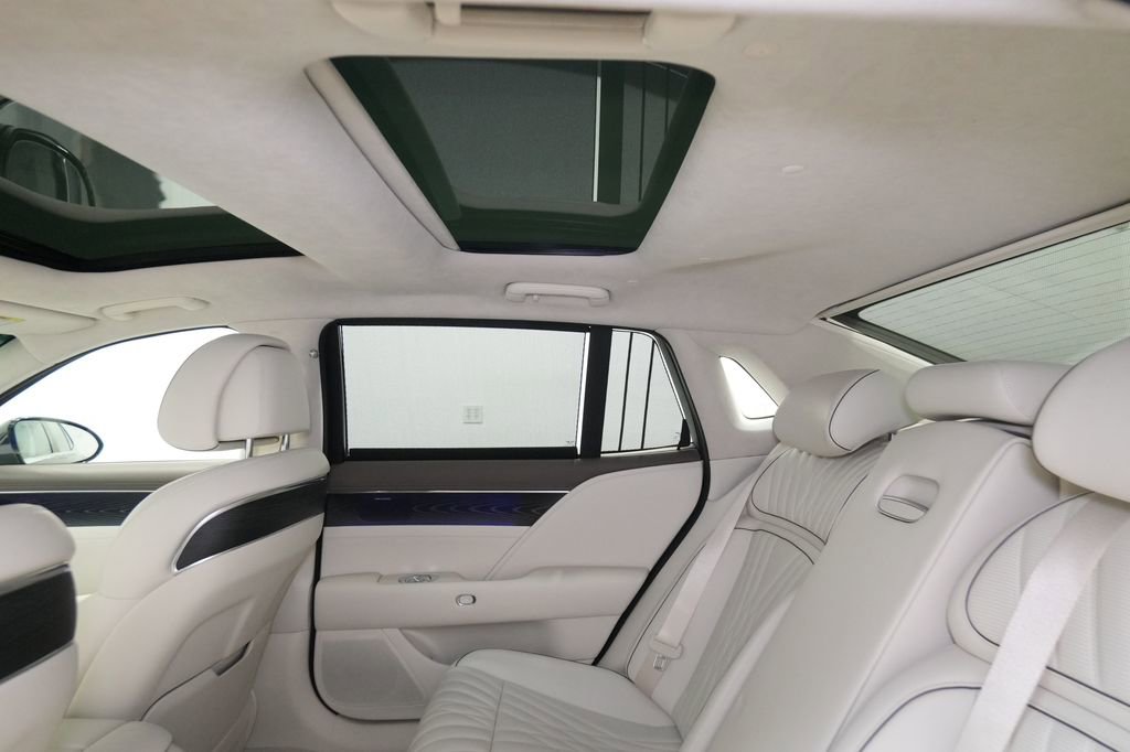 Used 2023 Genesis G90 3.5T image 23