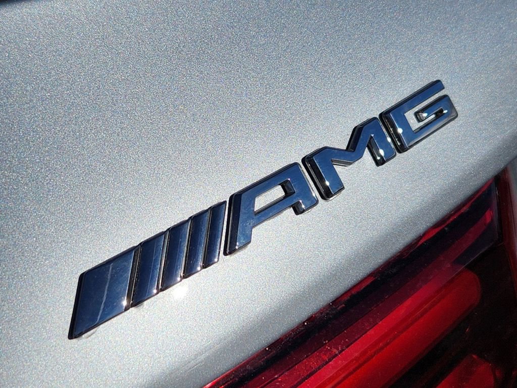 New 2025 Mercedes-Benz GLB 35 AMG 4MATIC image 11