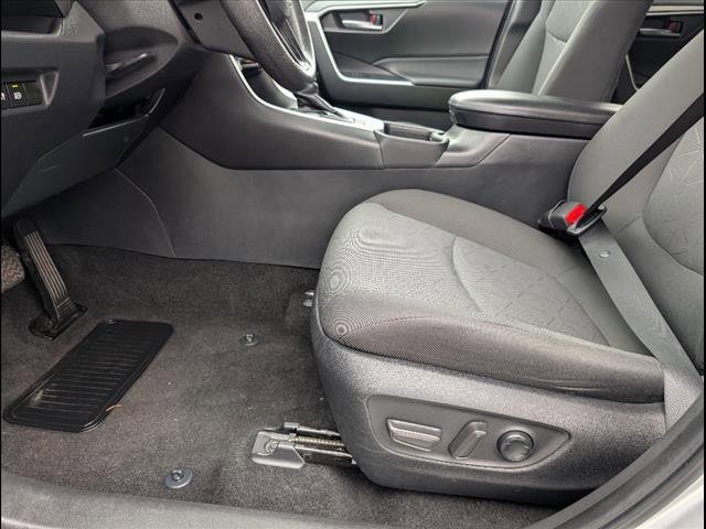 Used 2024 Toyota RAV4 XLE image 17