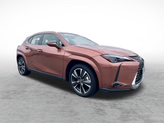 Used 2025 Lexus UX 300h AWD image 3