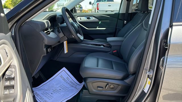 New 2026 Ford Explorer Active w/ Active Comfort Package RWD image 15