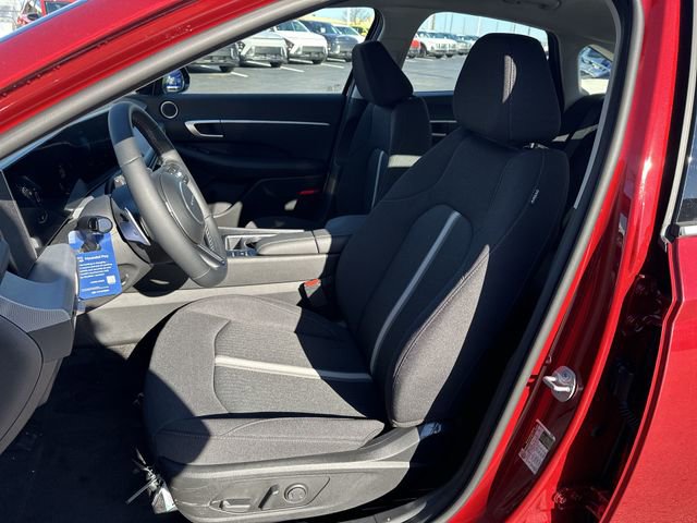 New 2026 Hyundai Sonata SEL FWD image 19