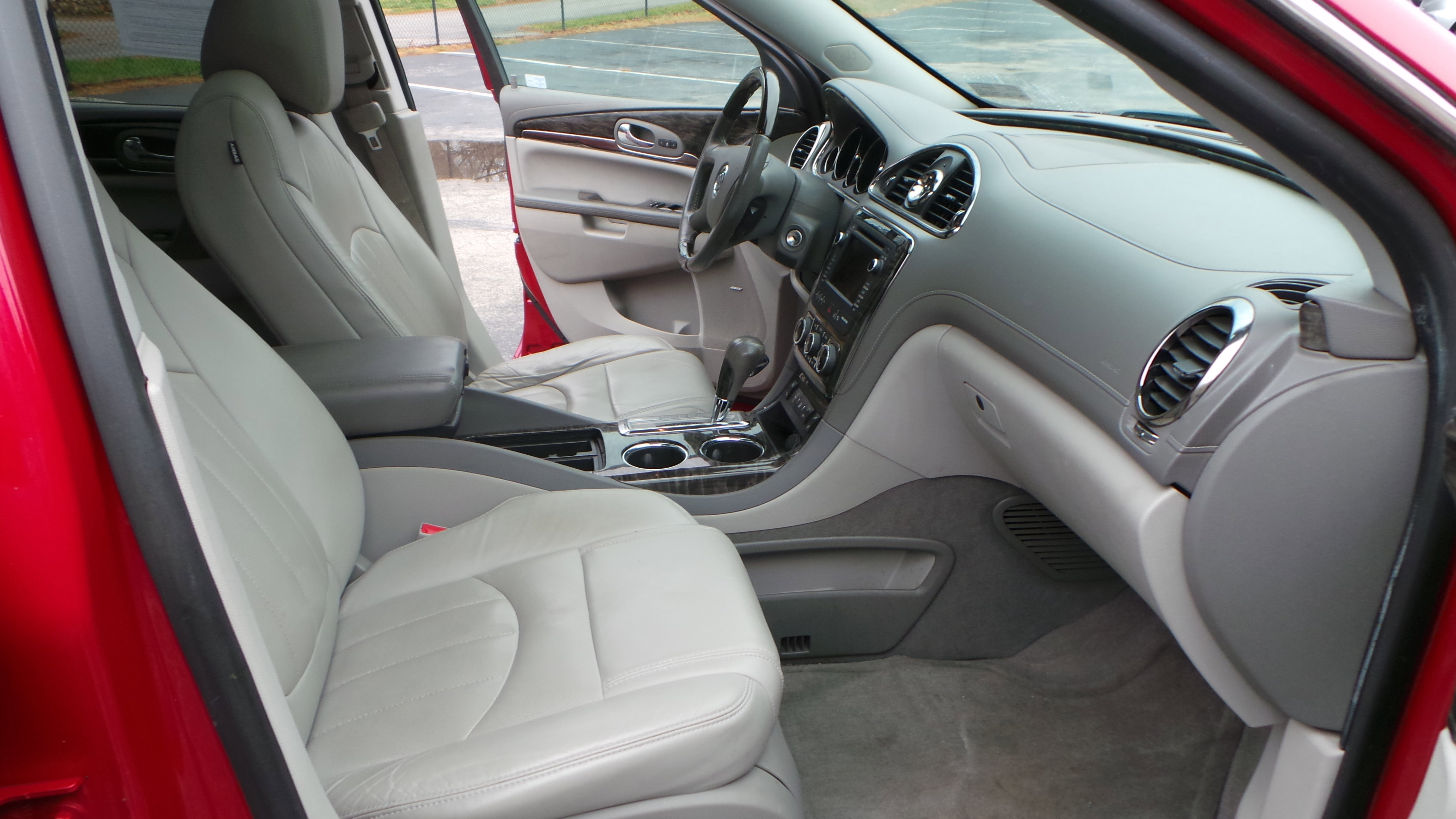 Used 2014 Buick Enclave Leather image 32
