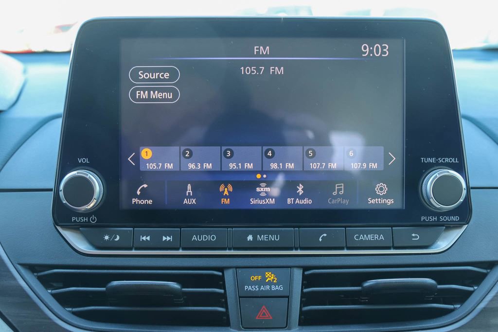 Used 2025 Nissan Altima 2.5 SV image 22