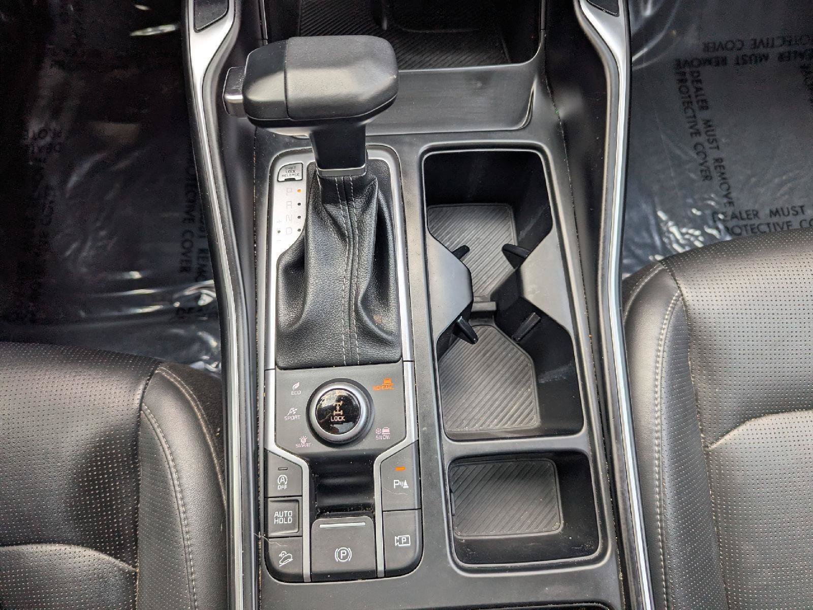 Used 2025 Kia Sorento S w/ Panoramic Sunroof Package AWD/4WD image 17