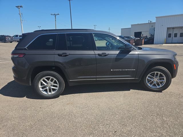 New 2026 Jeep Grand Cherokee Laredo X AWD/4WD image 6