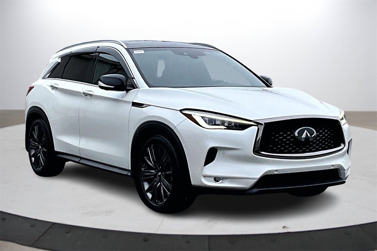 Used 2020 INFINITI QX50 Essential w/ Edition 30 Package image 2