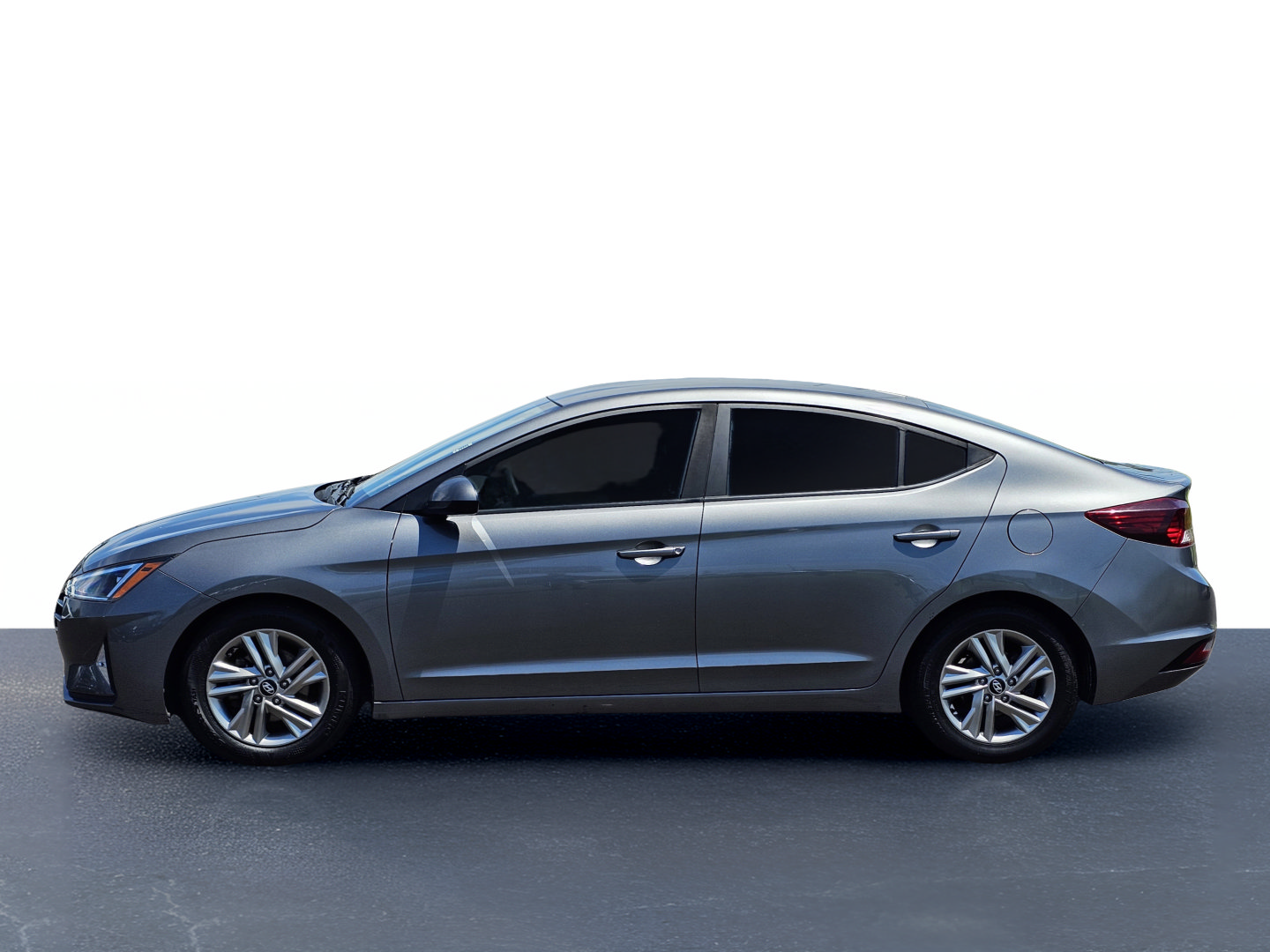 Used 2019 Hyundai Elantra SEL w/ Cargo Package FWD image 12