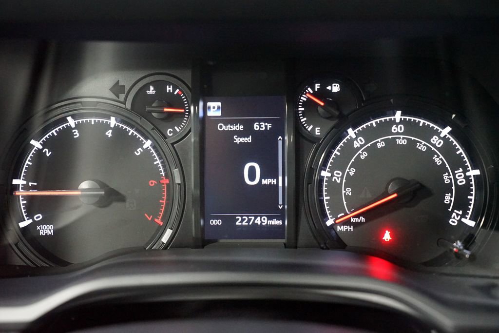 Used 2024 Toyota 4Runner SR5 RWD image 16