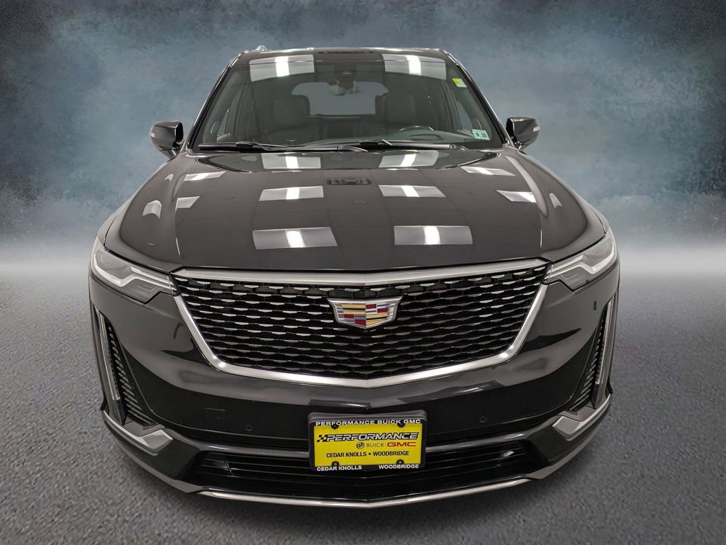 Used 2020 Cadillac XT6 Premium Luxury image 2