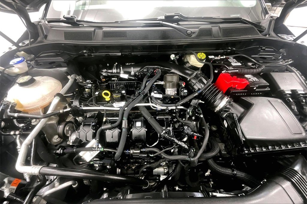 Used 2022 Lincoln Corsair Reserve w/ Equipment Group 201A image 9