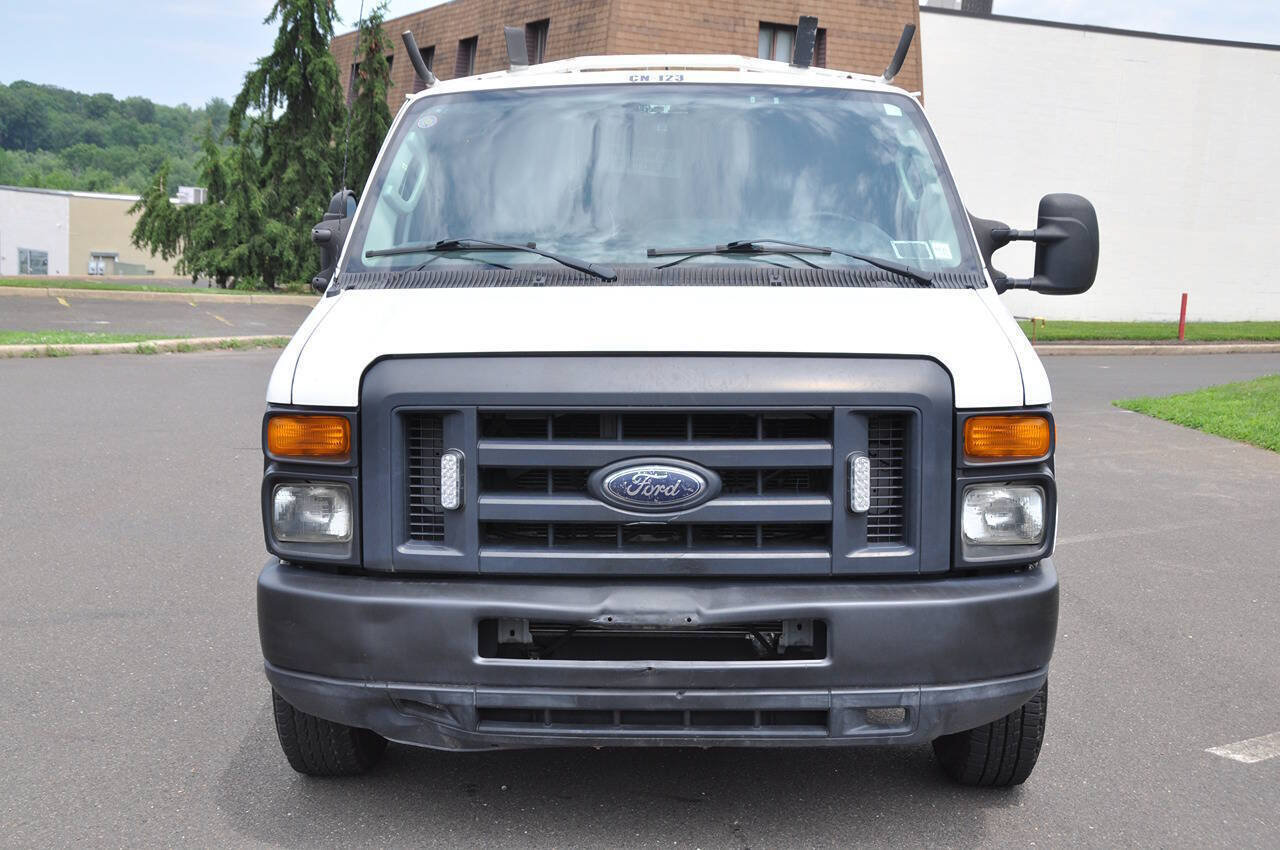 Used 2013 Ford E-150 and Econoline 150 w/ PWR Group RWD image 3