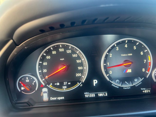 Used 2015 BMW X5 M AWD/4WD image 17