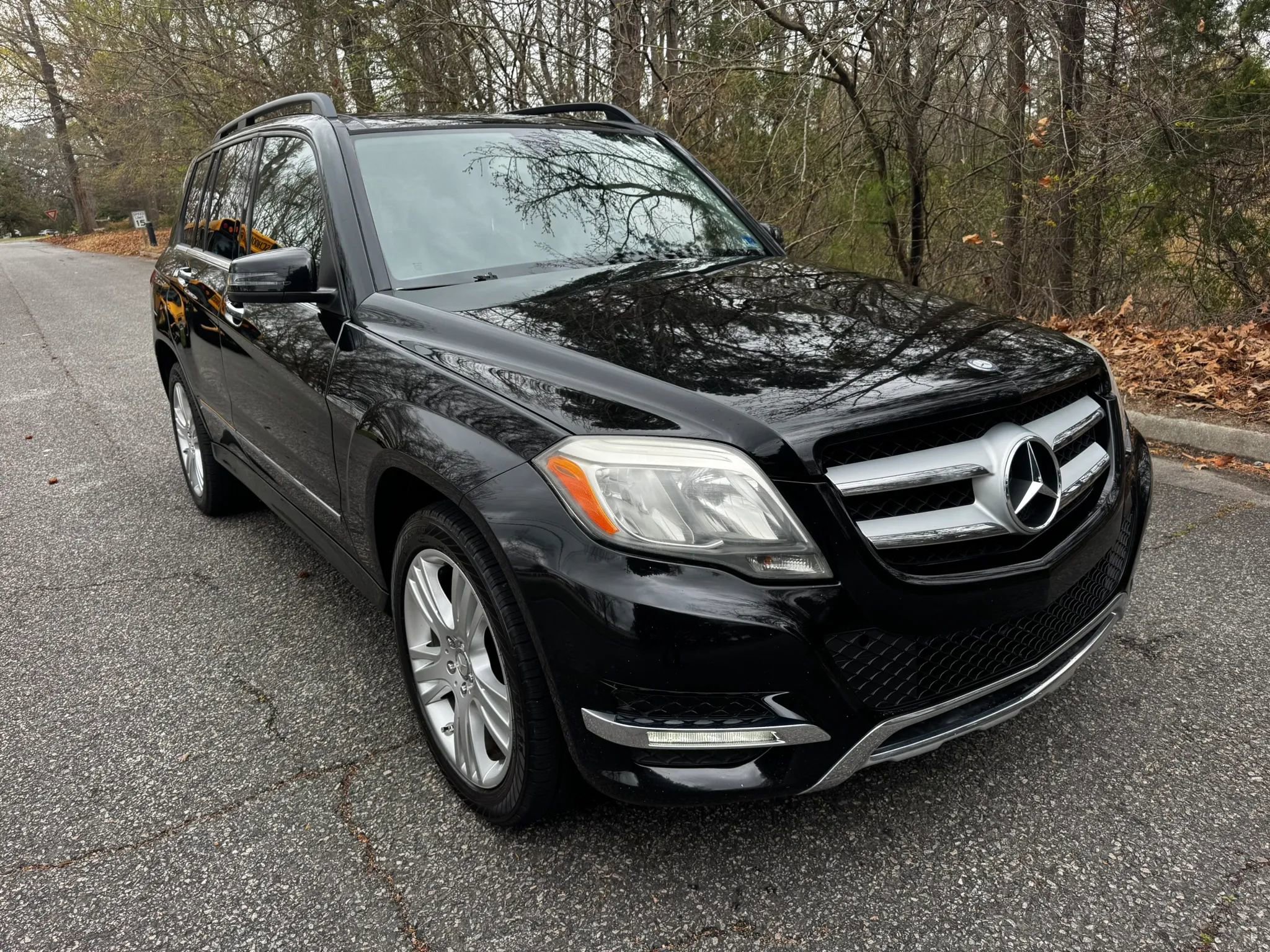 Used 2014 Mercedes-Benz GLK 350 GLK 350 Sport Utility 4D image 2