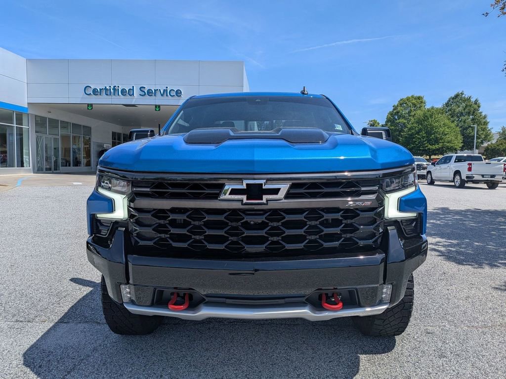 Used 2022 Chevrolet Silverado 1500 ZR2 AWD/4WD image 3
