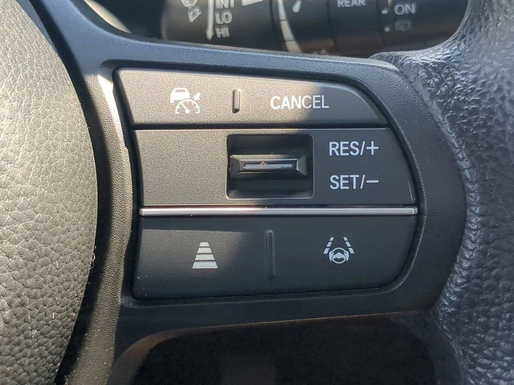 Certified 2023 Honda CR-V EX image 26