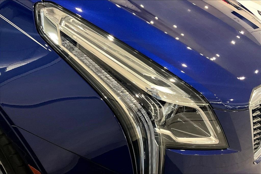 Certified 2023 Cadillac XT5 Premium Luxury AWD/4WD image 32