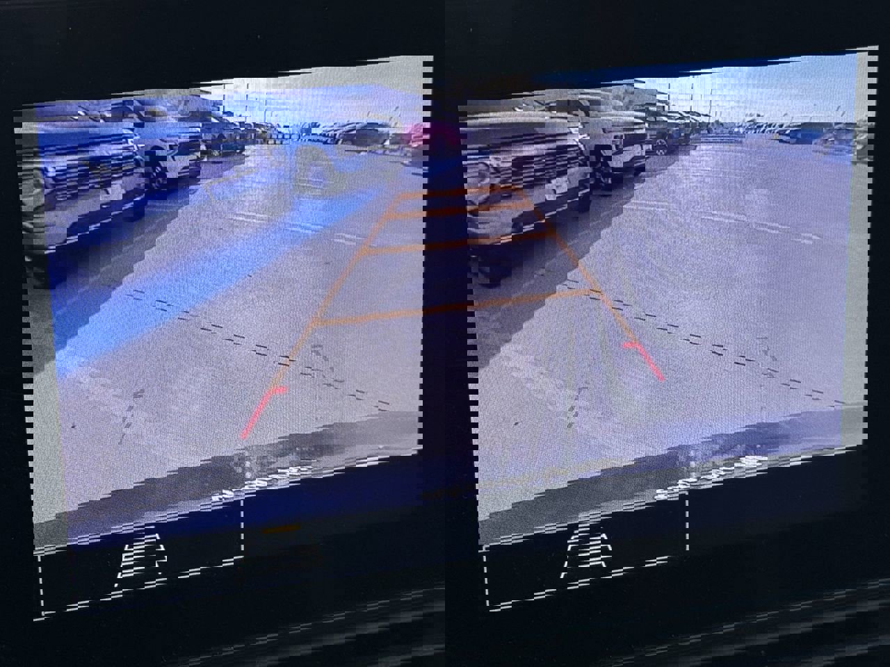 Certified 2024 Chevrolet Trax RS w/ Driver Confidence Package image 18