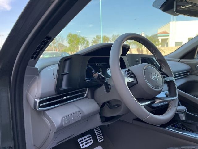 New 2026 Hyundai Elantra Sport image 9